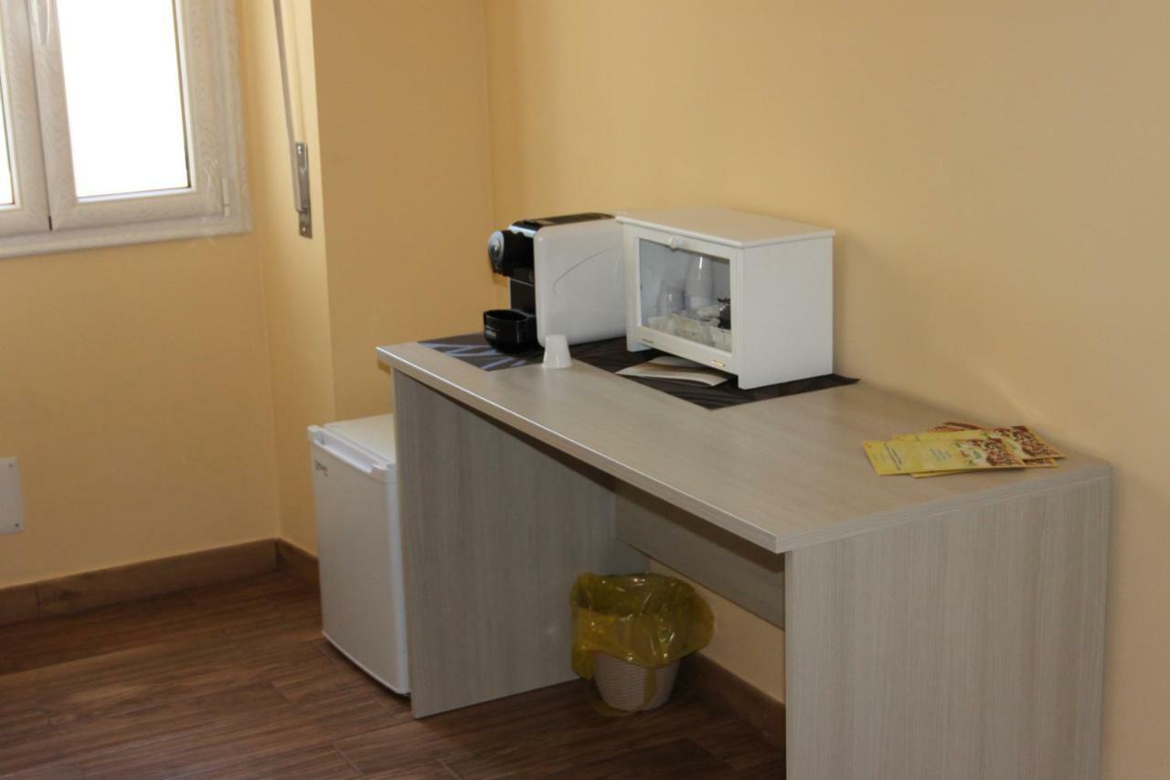 Dei Mille Bed & Breakfast Сасари Екстериор снимка
